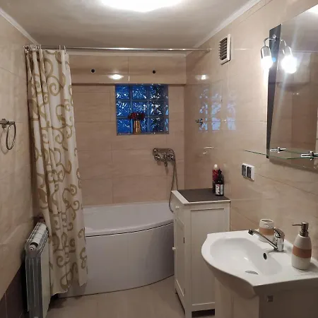 Διαμέρισμα Apartament Karina 2